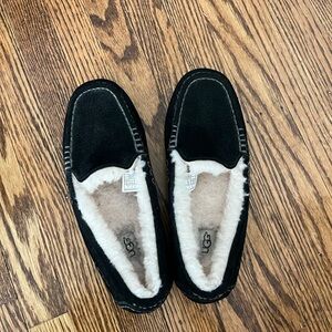 Ugg Slippers NWOT